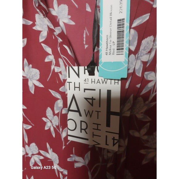 41 Hawthorn Red V Neck Floral Blouse Top w 3/4 Tie Sleeves Size Large Petite NWT - Picture 7 of 10